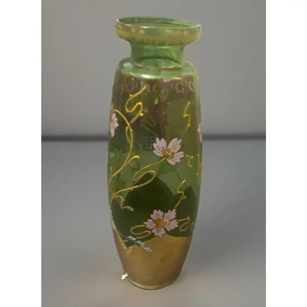 Fritz Heckert Style Art Nouveau Green Floral Gilt Enamel Blown Glass Vase 9.25